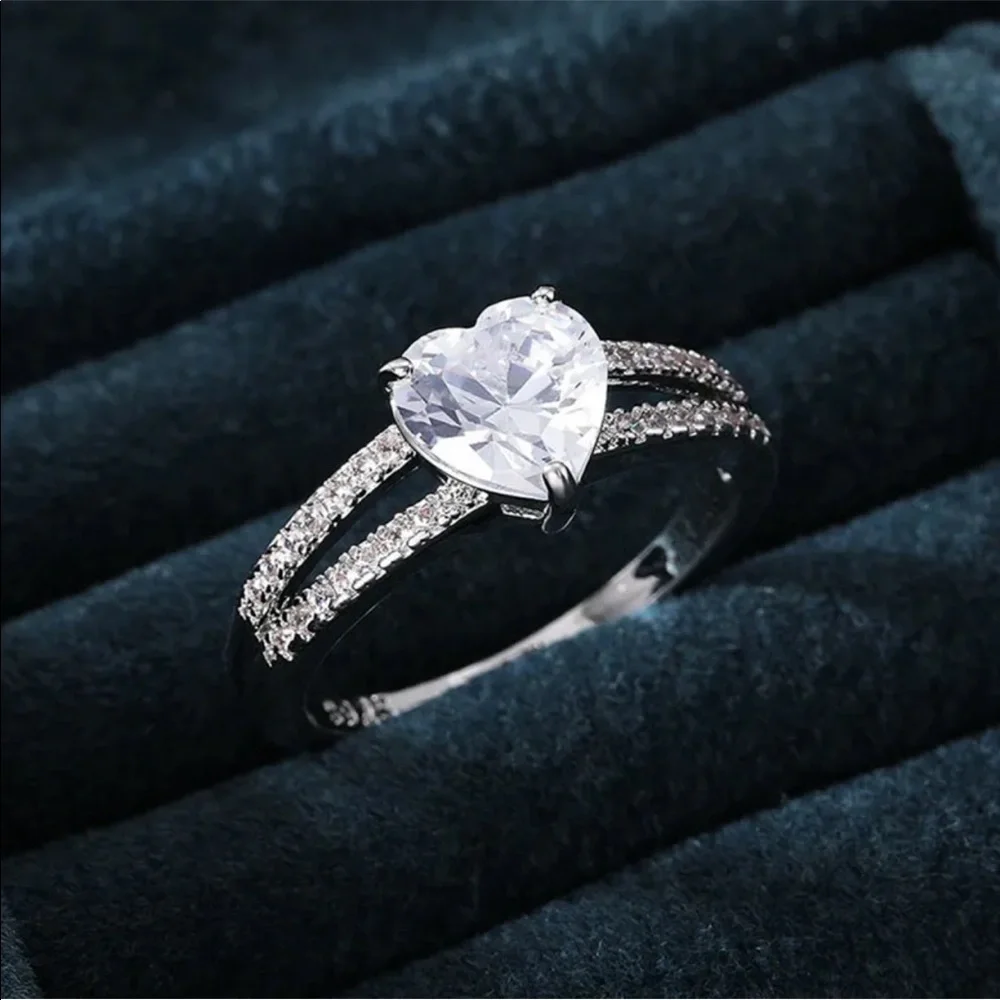 New Heart 925 Silver Elegant Women Wedding Ring - Picture 3 of 4